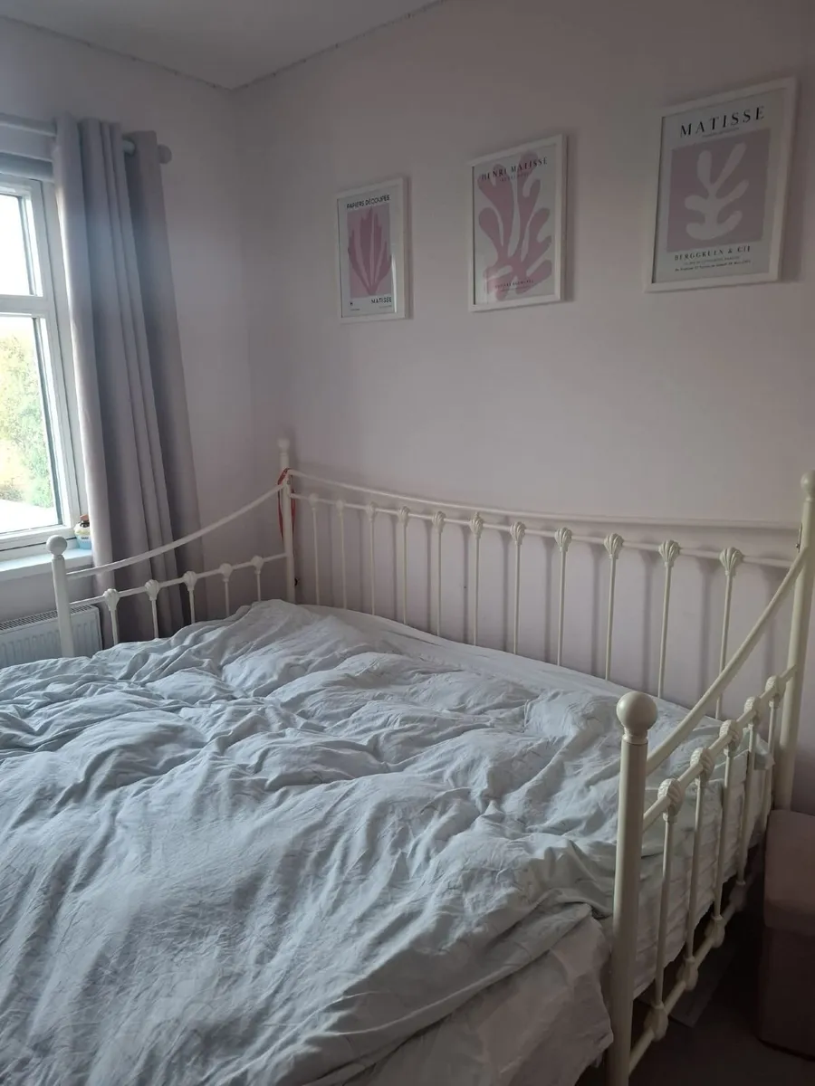 EZ Living Daybed with Trundle - Image 3