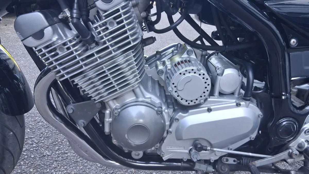 Yamaha XJ900S Diversion Fully Loaded! Low Kms! - Image 3