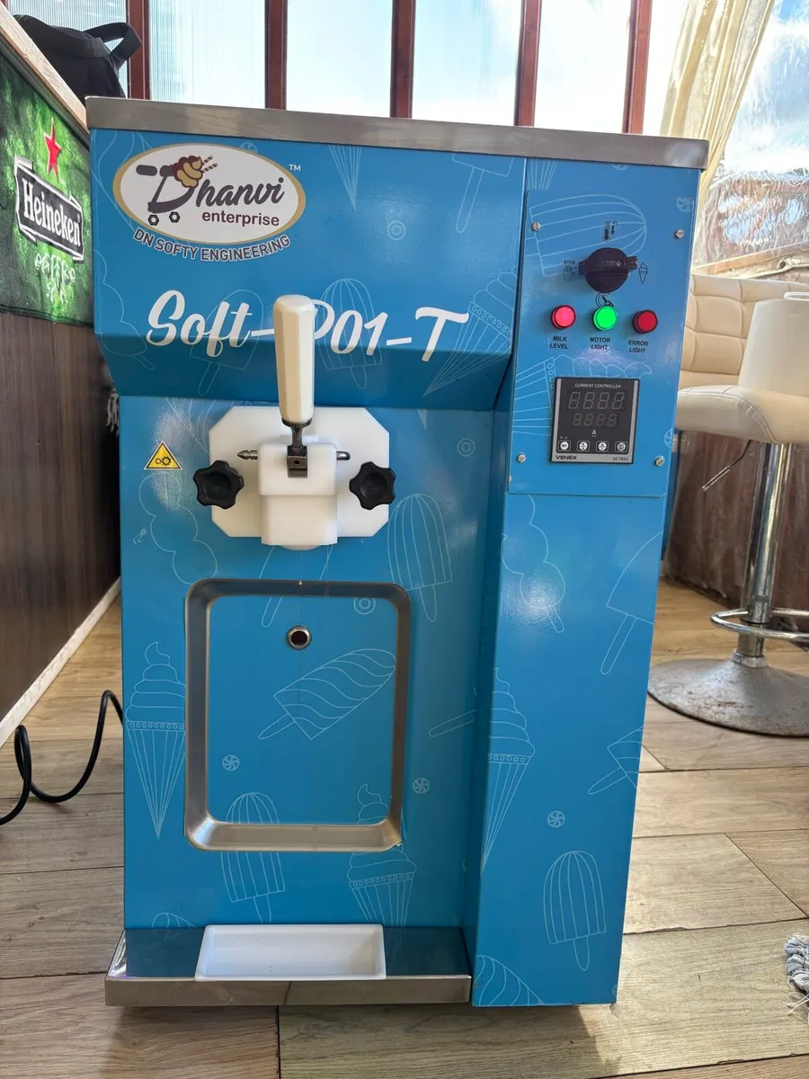 Ice cream machine - Image 1