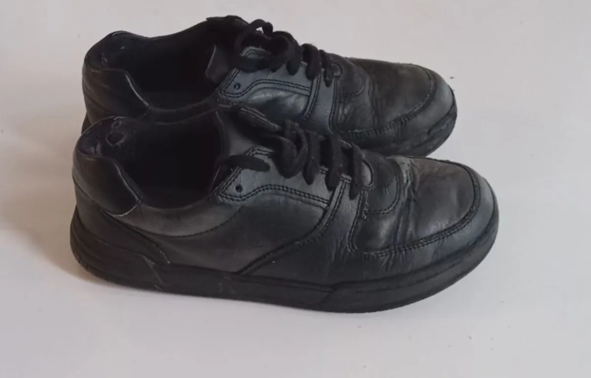 Boys Leather Shoes - Image 1