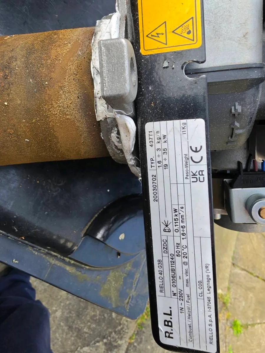 Oil burner riello 40 G3B - Image 1