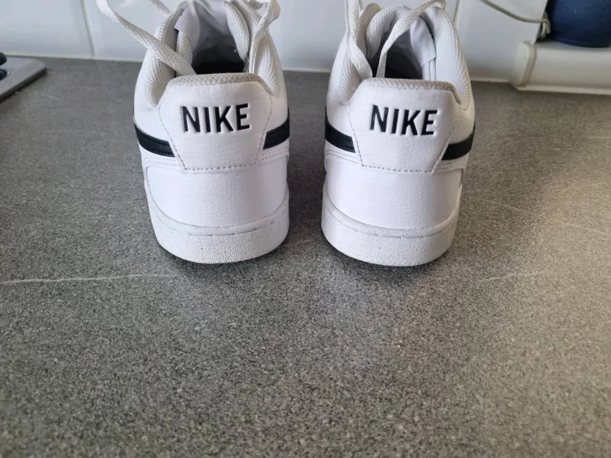 Nike air forces - Image 4