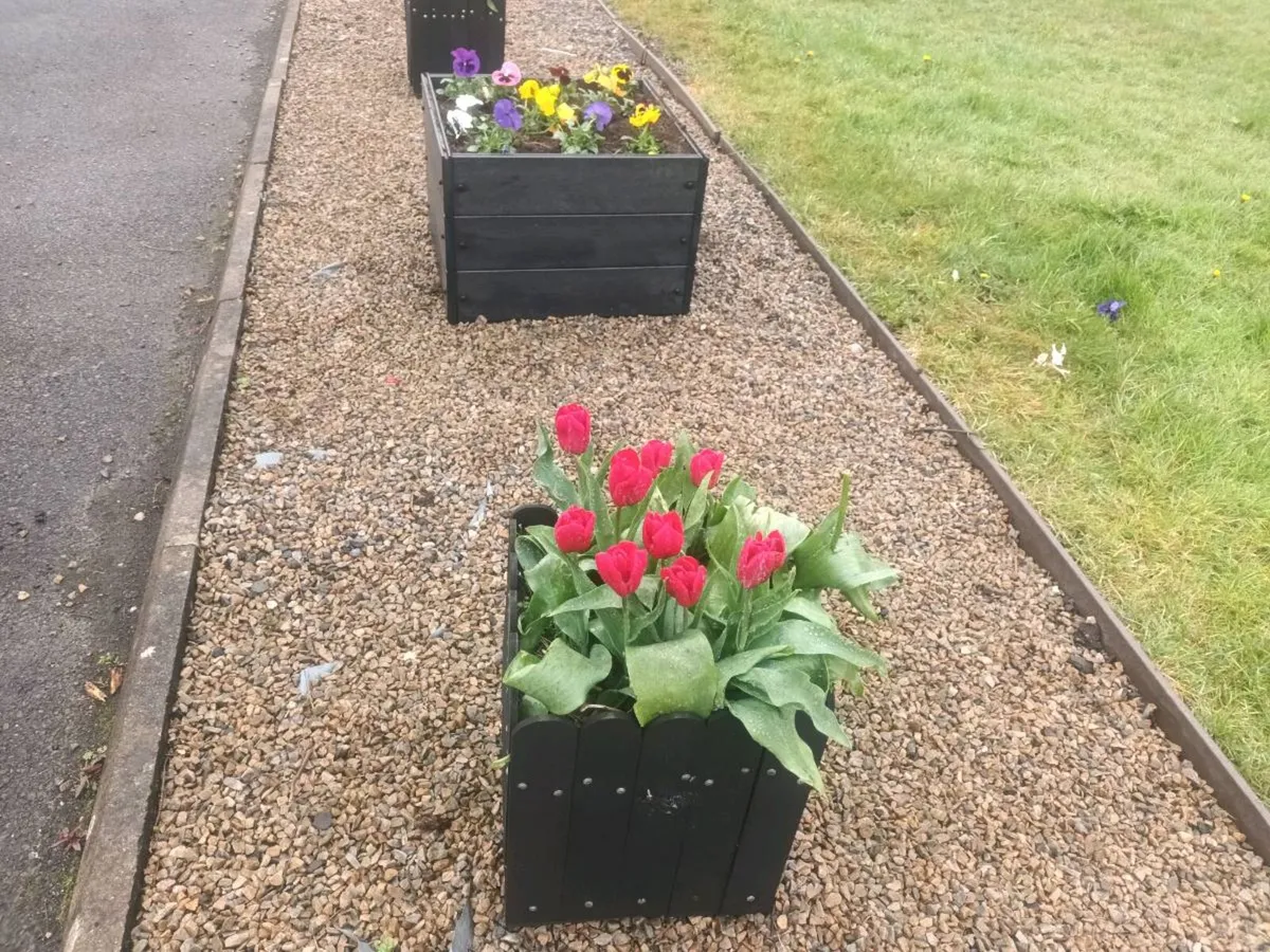 Garden planters - Image 1