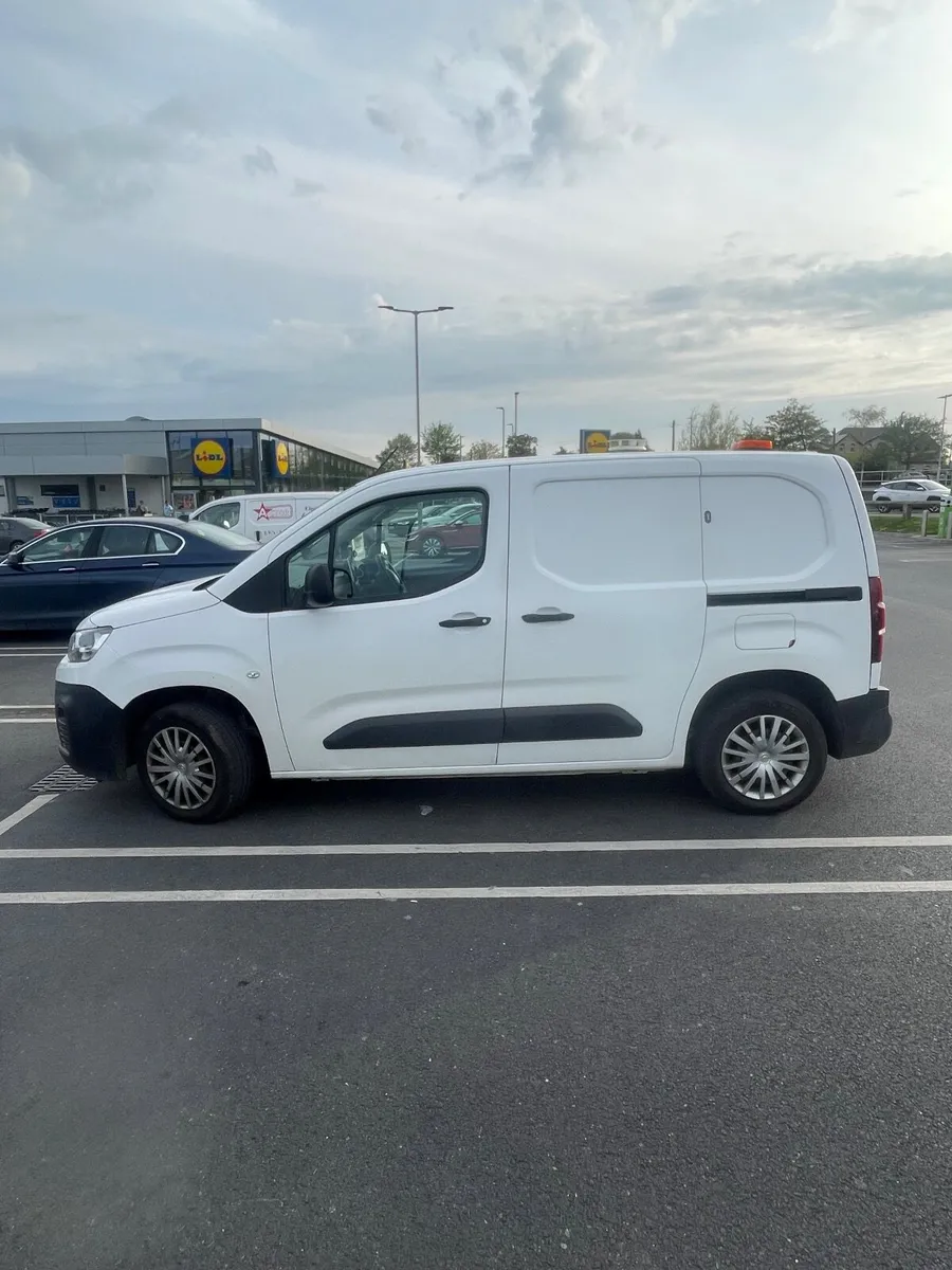 Citroen Berlingo 2020 - Image 1