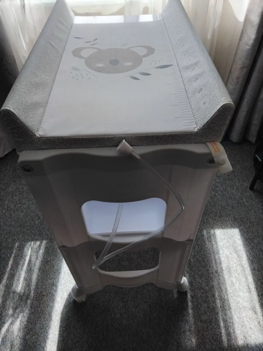 Babylo Bath and Baby Changing Table Koala Green - Image 2