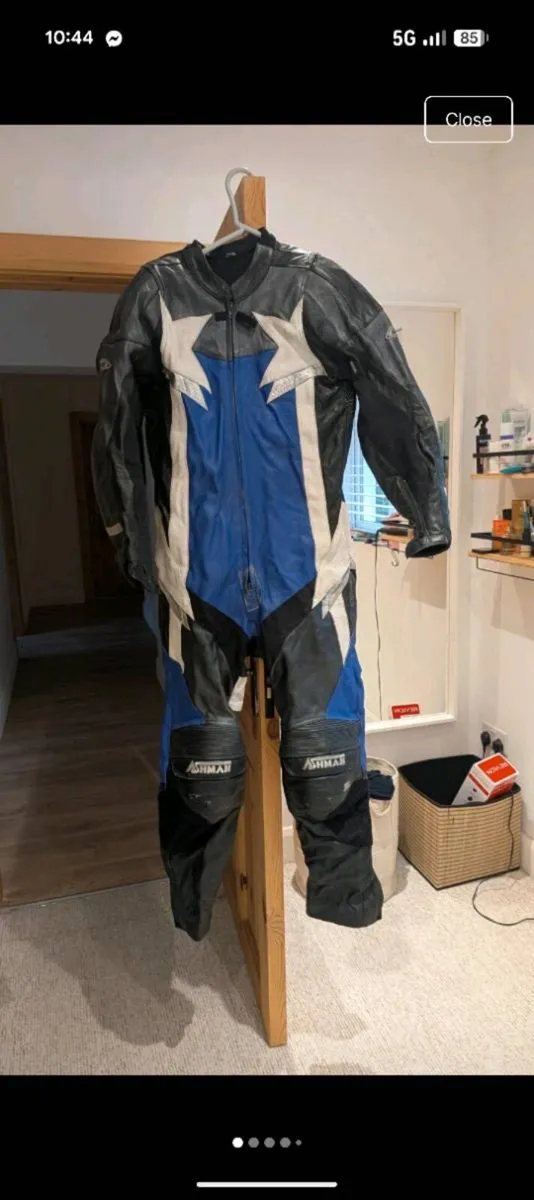 Motorcycle single piece leathers - Image 1