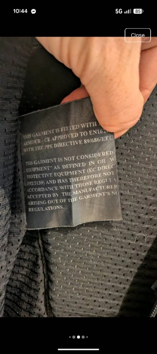 Motorcycle single piece leathers - Image 2