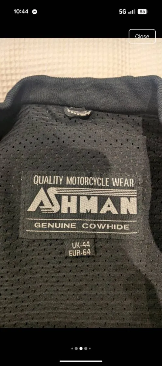 Motorcycle single piece leathers - Image 3