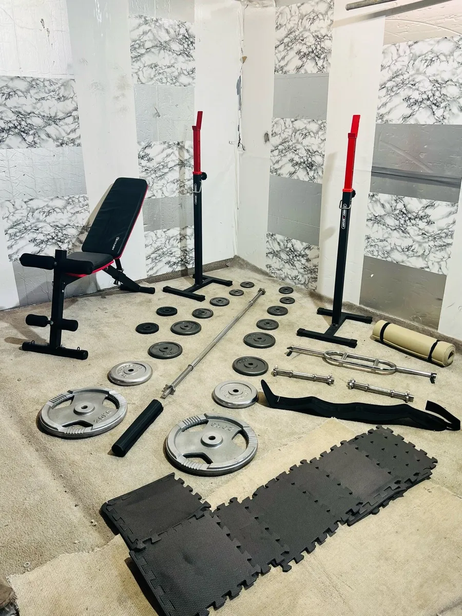 110KG WEIGHTS BARBELL SET BRNCH RACK GYM BELT MATS - Image 1