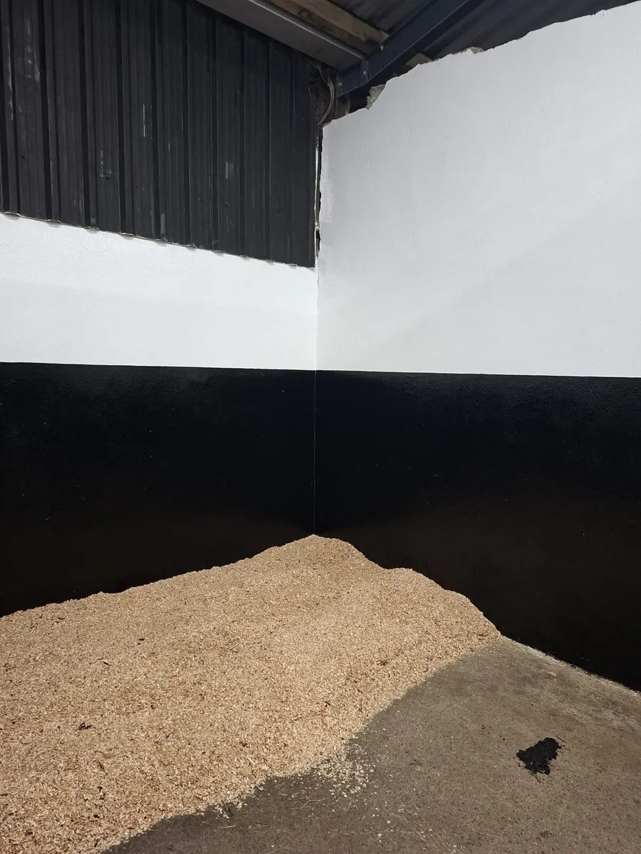 Stable Paint - Image 1