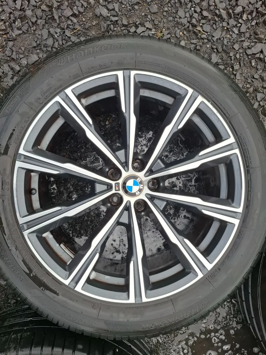 20" Genuine Bmw X5 G05 M Sport Alloys with tyres - Image 1