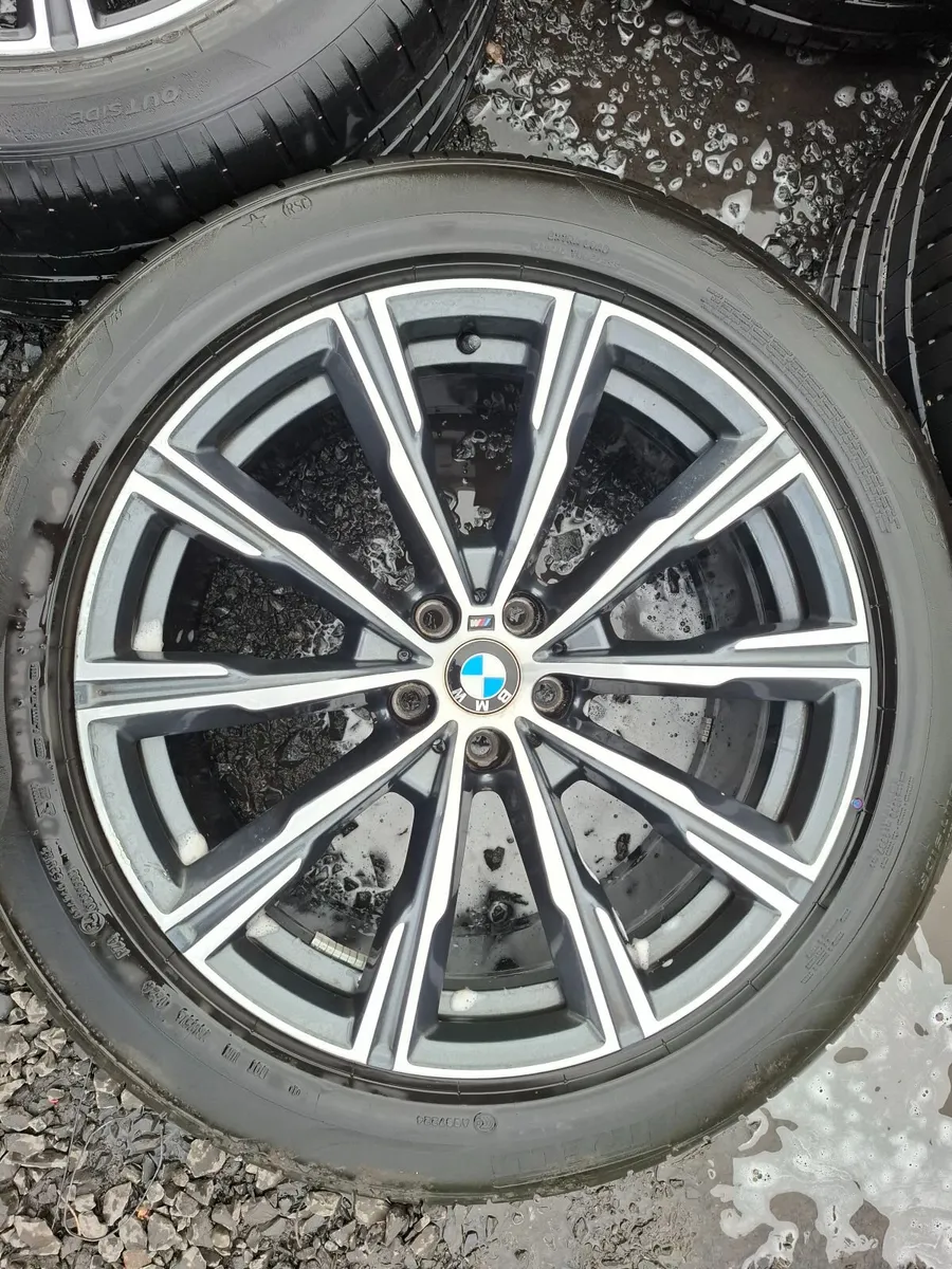20" Genuine Bmw X5 G05 M Sport Alloys with tyres - Image 2