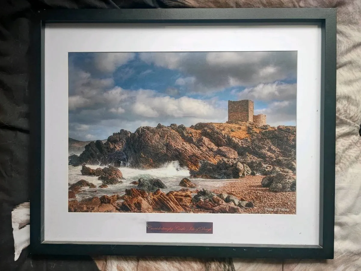 FRAMED PHOTO ( ISLE OF DOAGH CASTLE ) 18"x12"