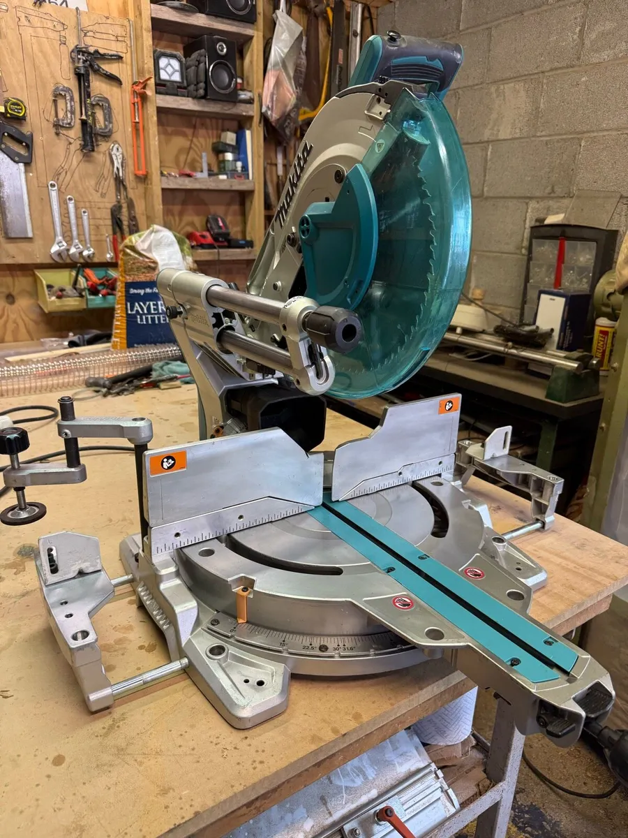 Makita LS1219L 12” Mitre Saw 110V - Image 1