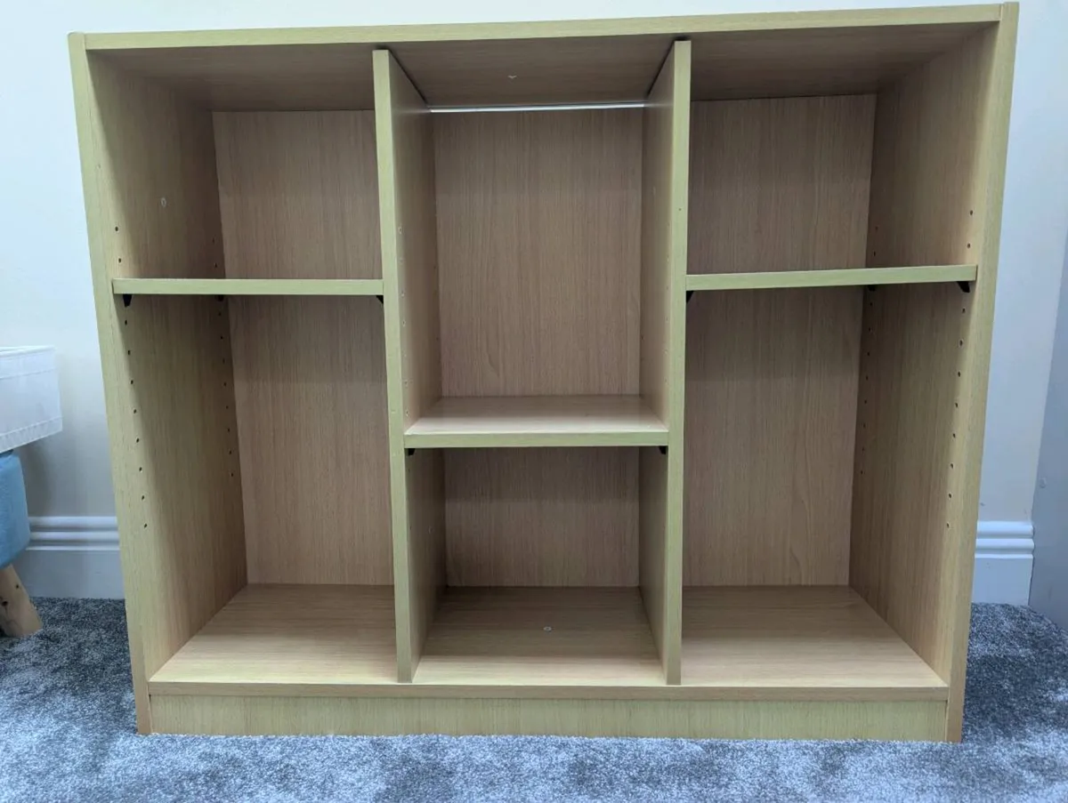 Shelving unit