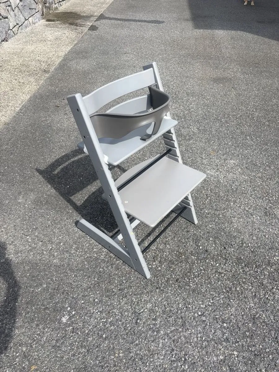 Stoke highchair