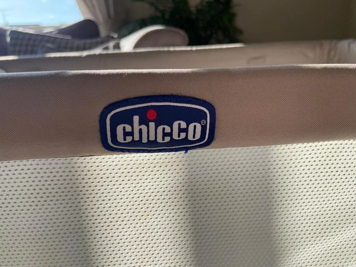 Chicco Next 2 Me Co-sleeper - Image 3