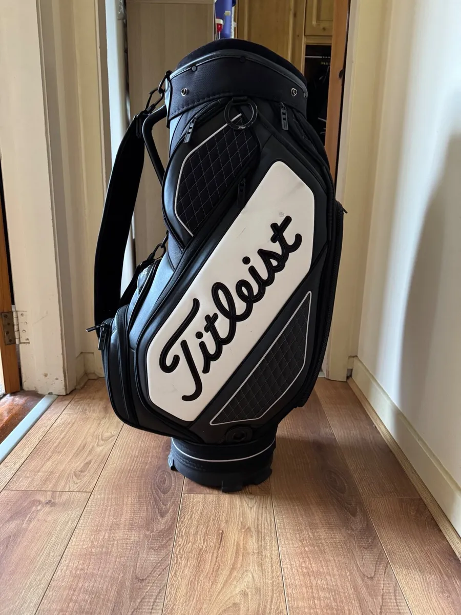 Titliest Golf Bag - Image 1