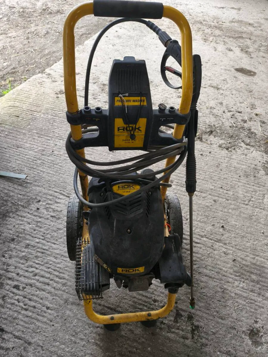 Power washer - Image 1
