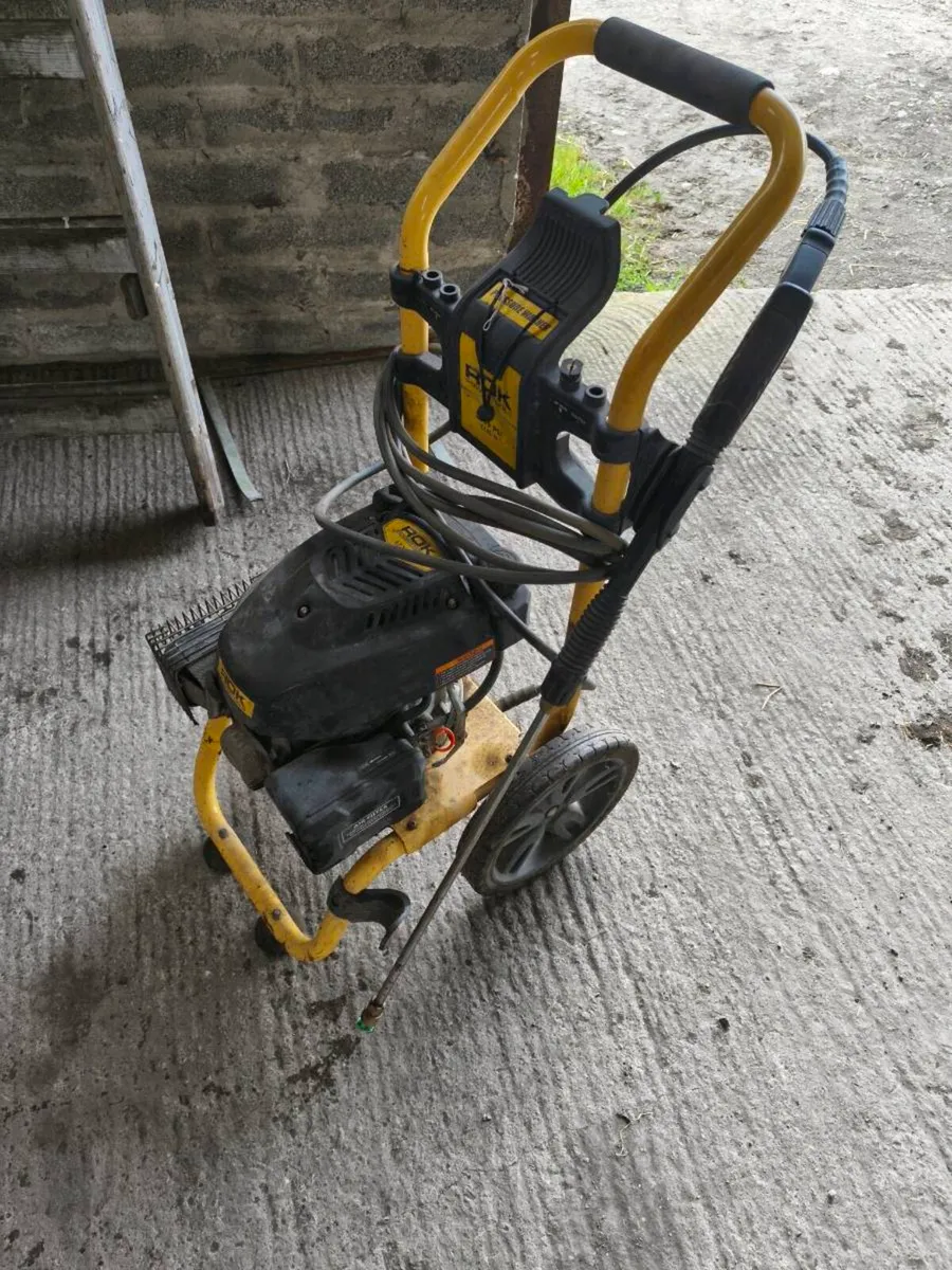 Power washer - Image 2
