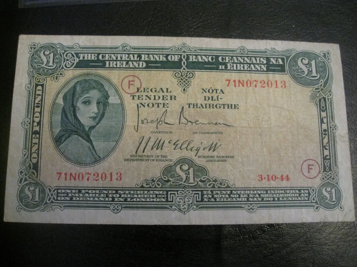 Lady Lavery 1 Pound War Code F - 180 Euros Each - Image 3