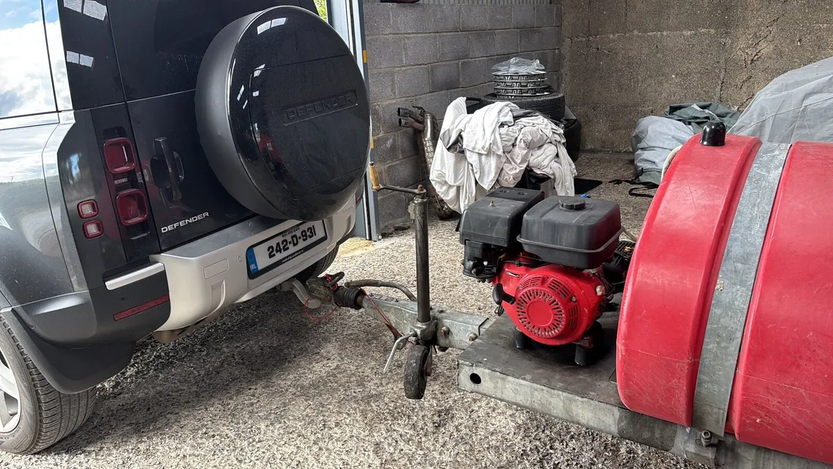 Petrol Power Washer Bowser and  trailer (1100L) - Image 3