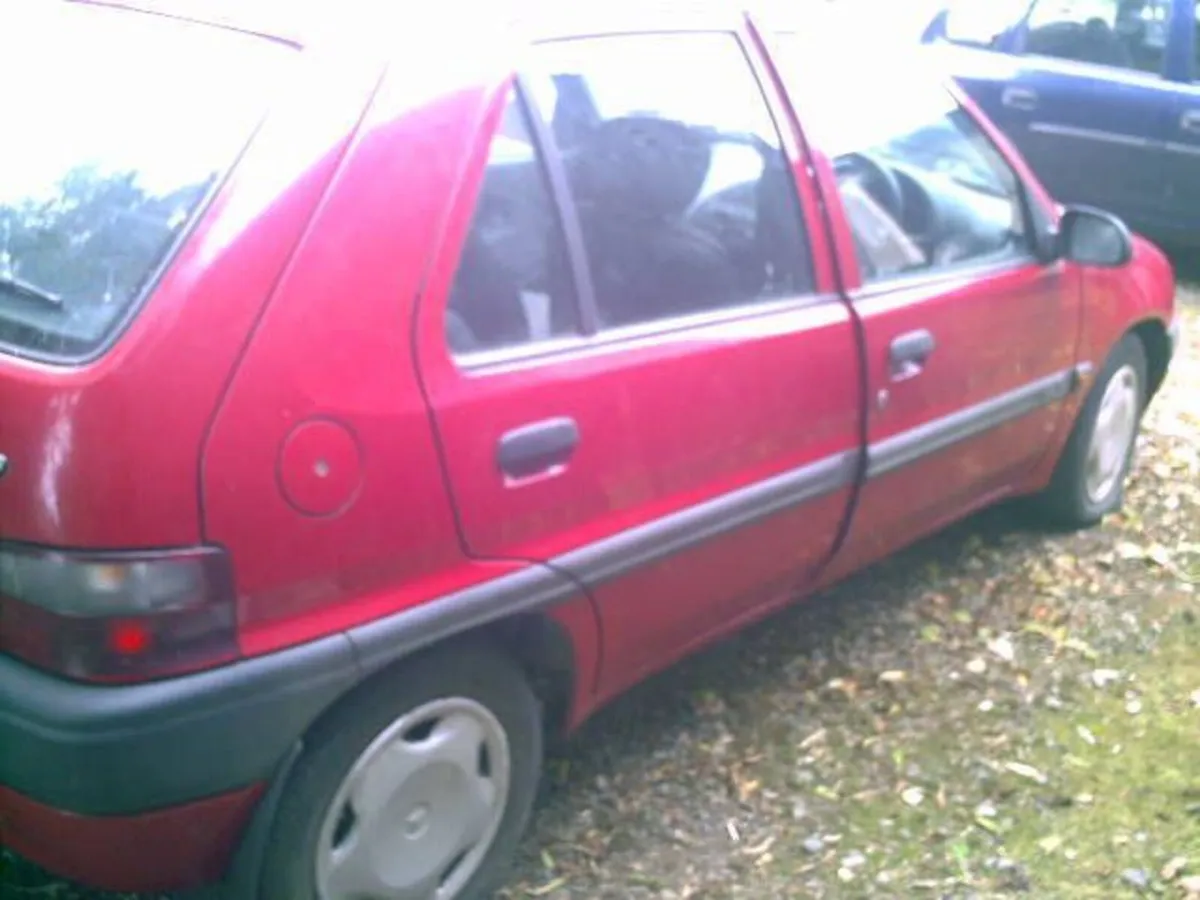 Vintage Diesel Citroen Saxo 1997 - Image 1