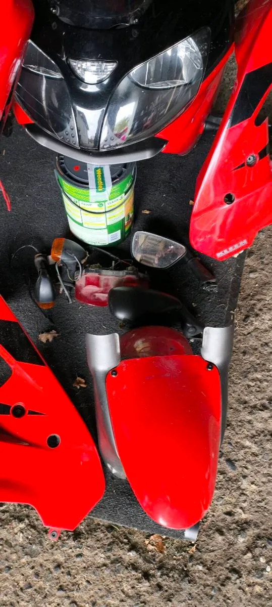 Kawasaki Ninja ZX9R Full fairing kit - Image 4