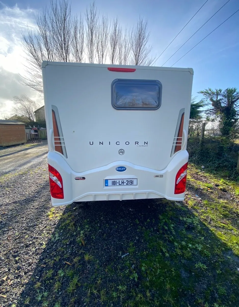 Bailey Unicorn Valencia 2014 - 4 Berth - Fixed bed - Image 3