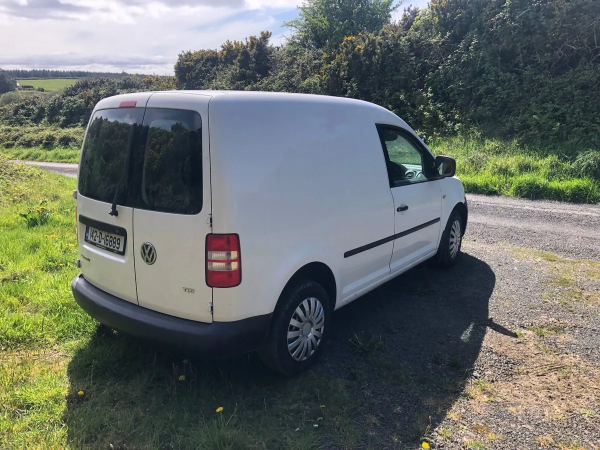 VE CADDY VAN - Image 3