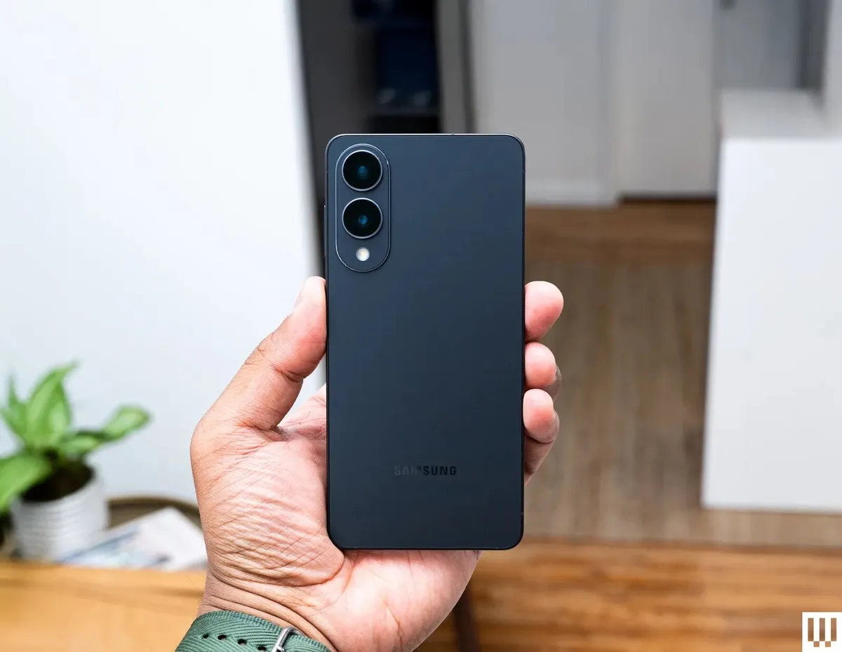 Samsung S25edge 5G 256GB - Image 1