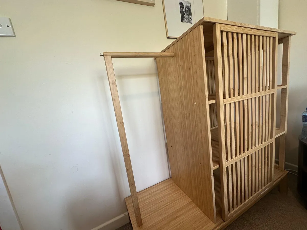 Open wardrobe with sliding door - Image 3