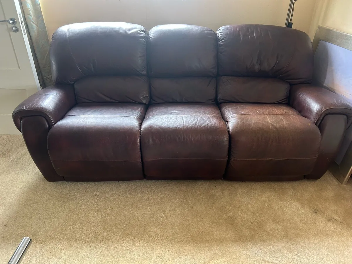 3 seater brown leather recliner sofa - Image 1