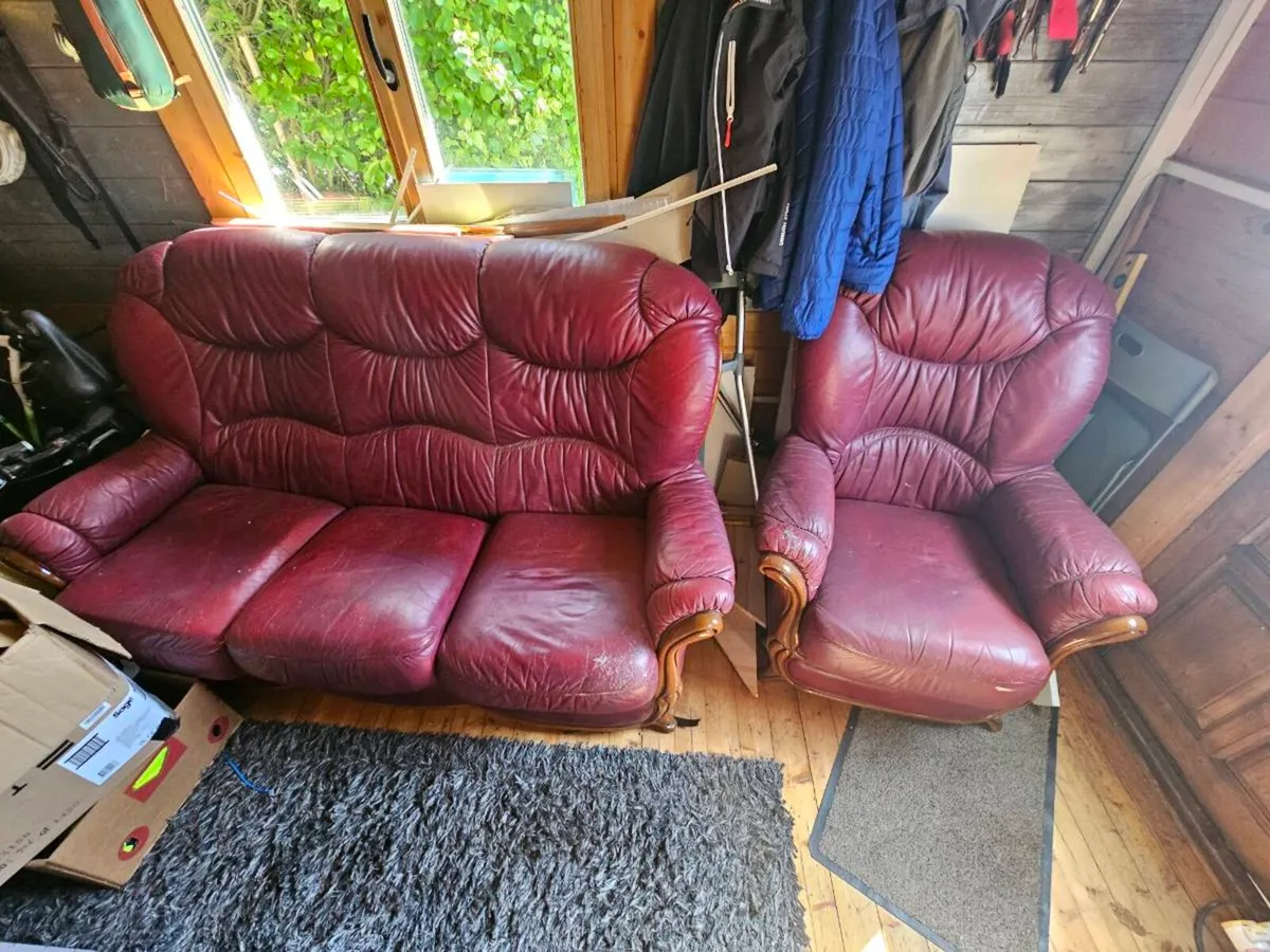 Leather couch with one chair - Image 1