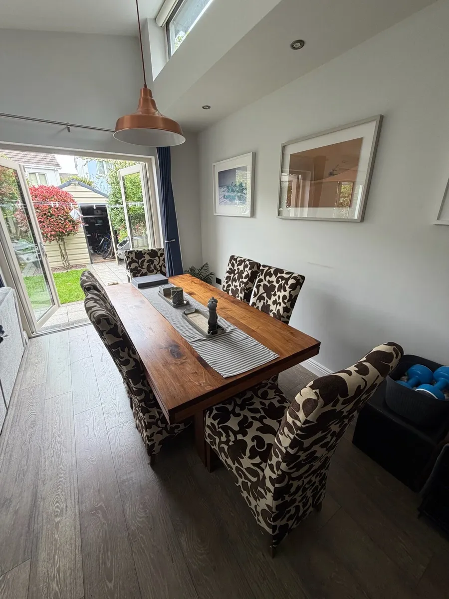 Dinning chairs - Image 4