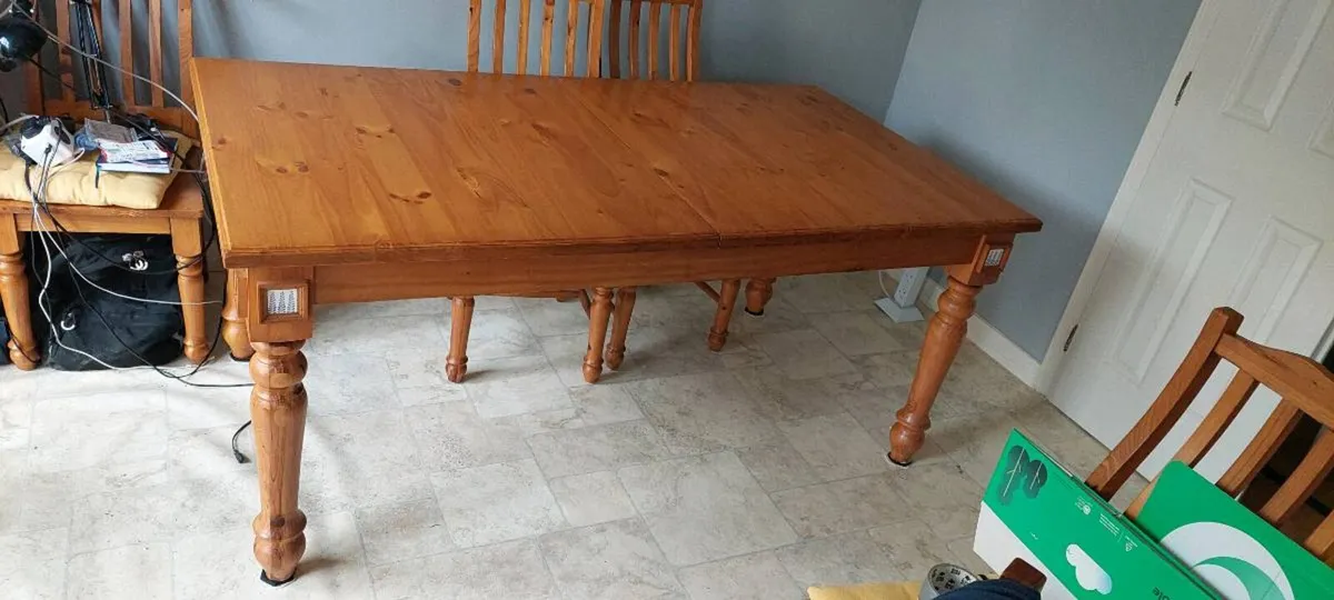 Extending Dining Table & 6 Chairs - Image 1