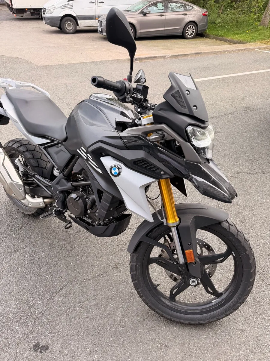 BMW Motorbike - Image 2