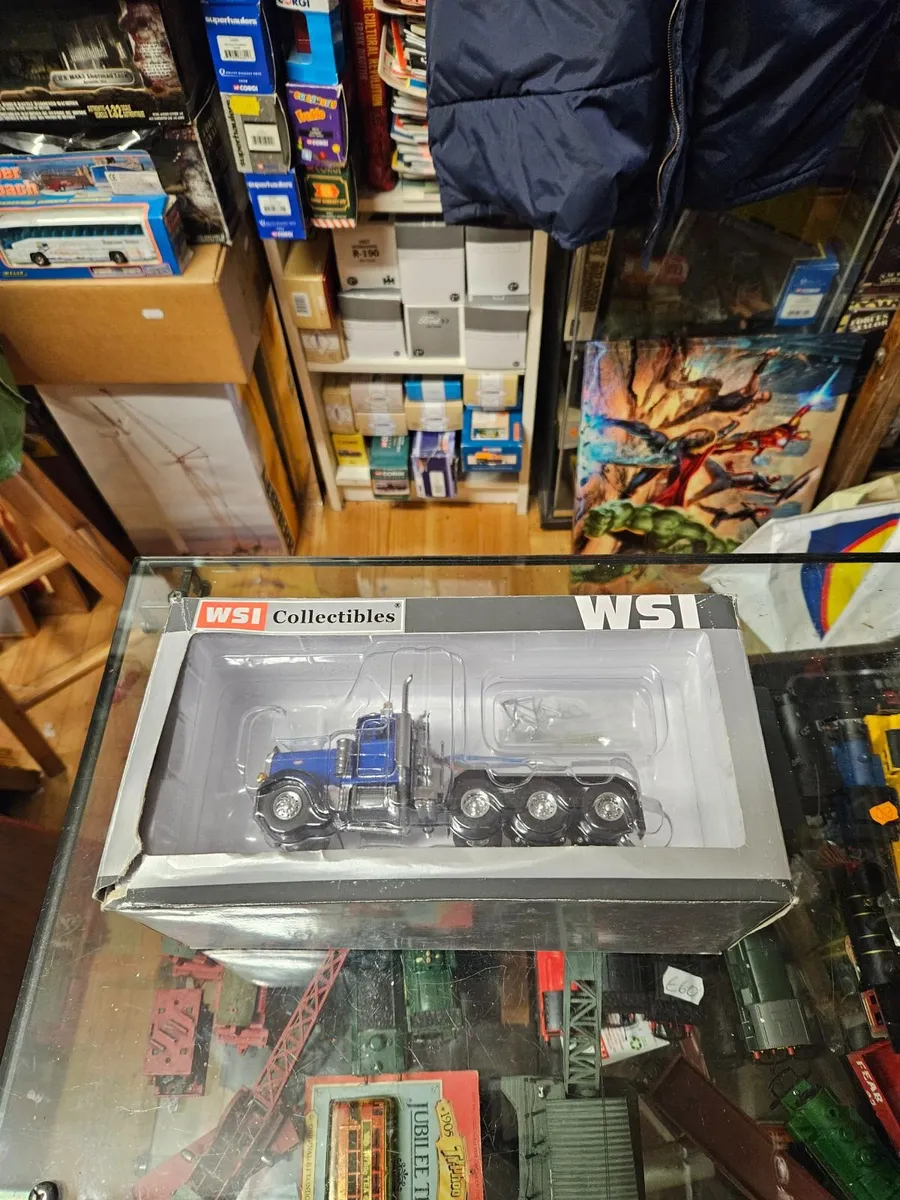 Corgi WSI Peterbuilt Tractor Unit 1.50 - Image 1