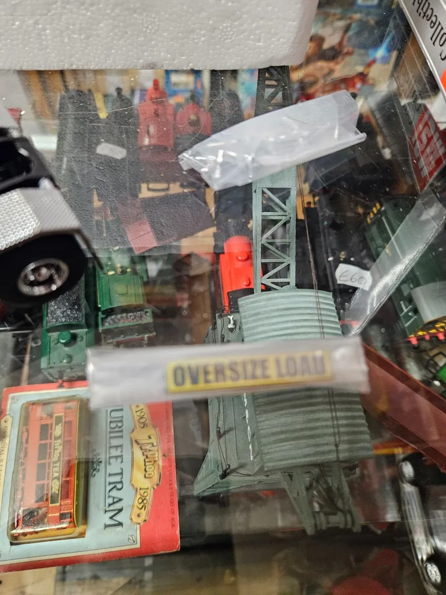 Corgi WSI Peterbuilt Tractor Unit 1.50 - Image 4