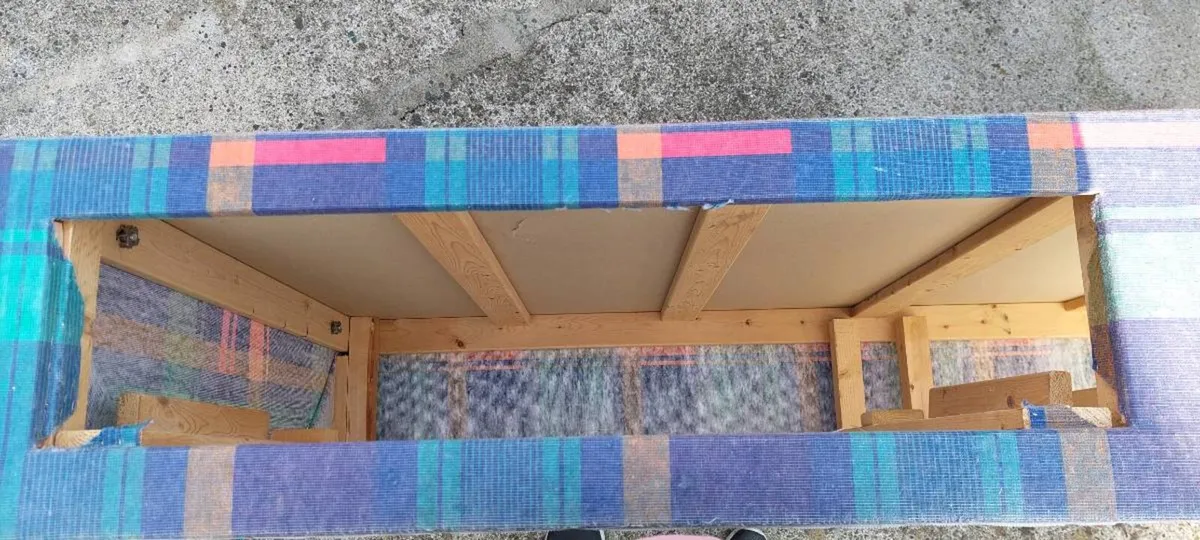 Single bed with 2 drawers & wooden headboard - Image 4