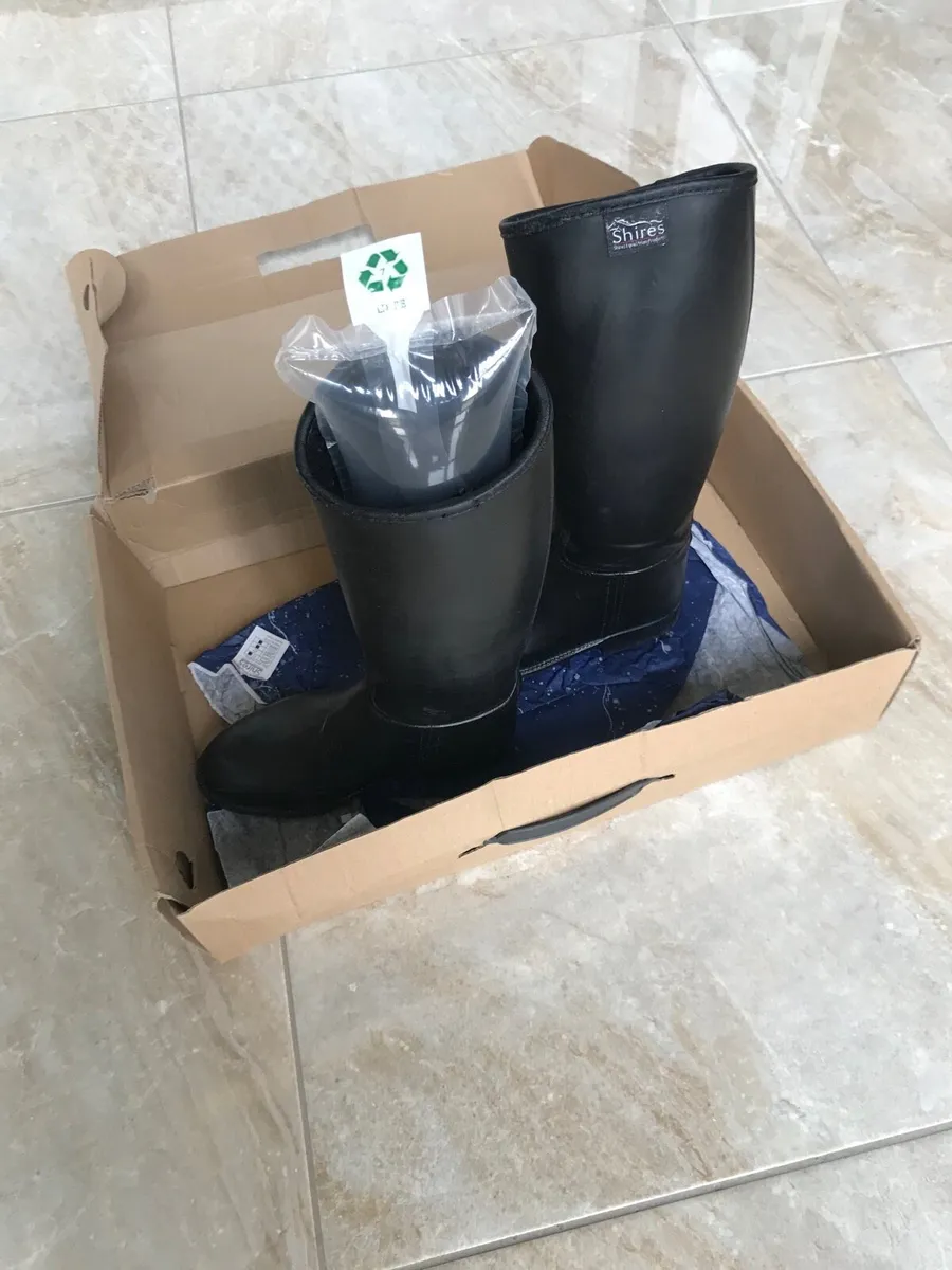 Horse riding booths - Image 4