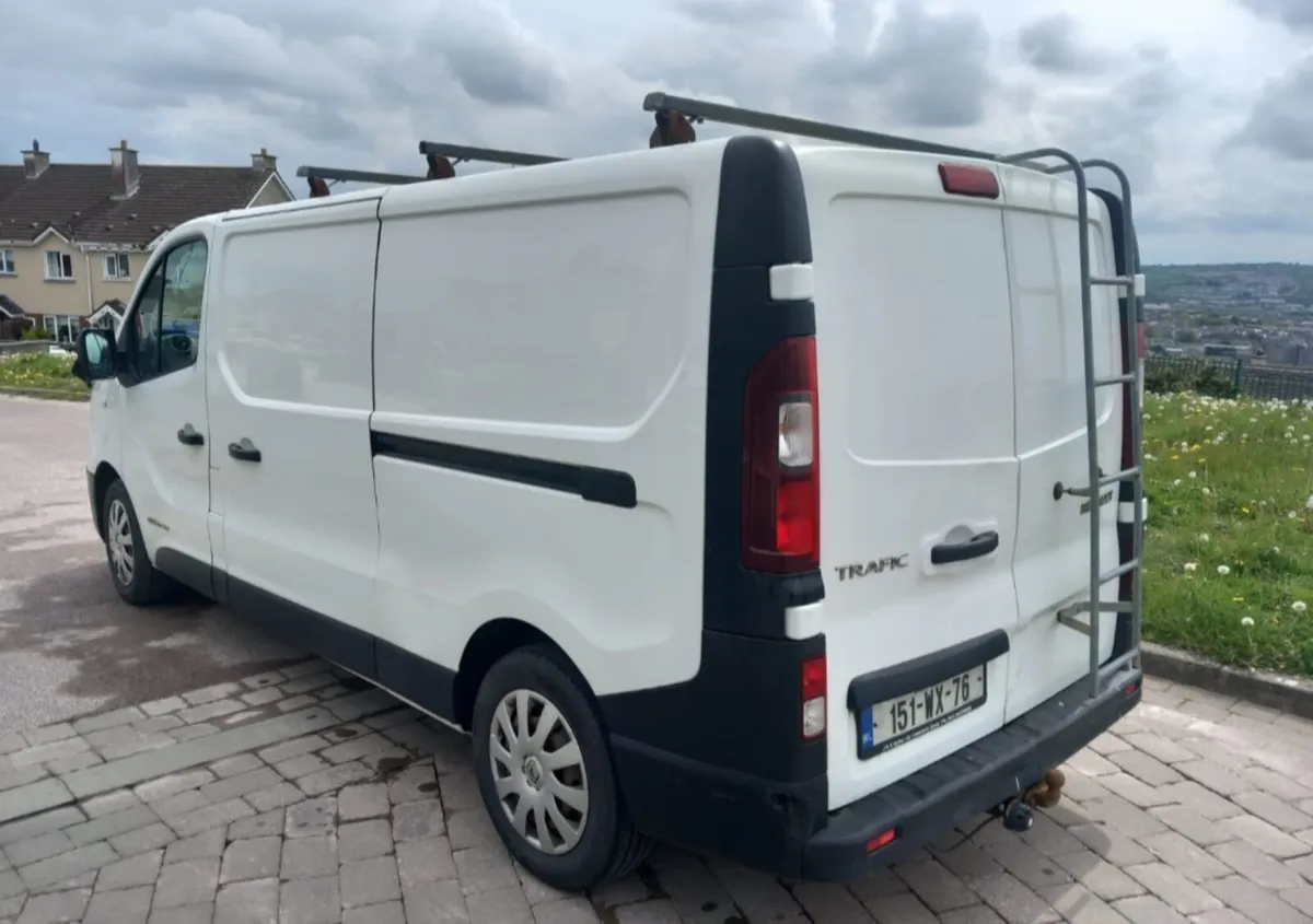 151 Renault Traffic LWB 1.6 turbo diesel - Image 3