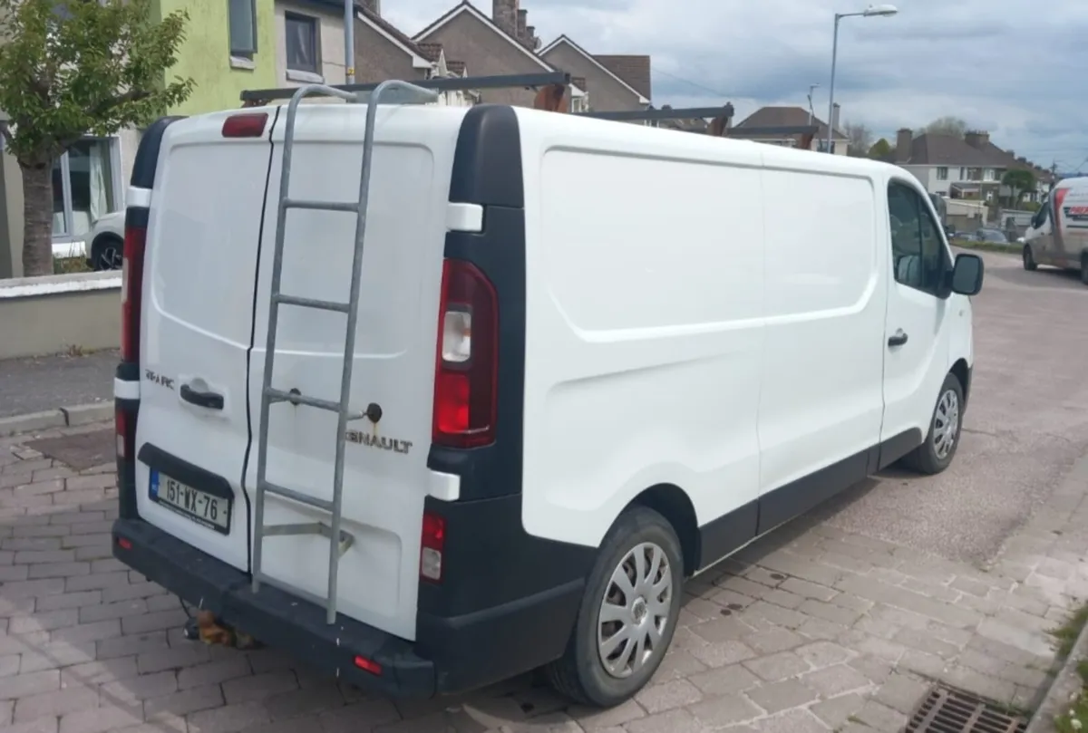151 Renault Traffic LWB 1.6 turbo diesel - Image 4