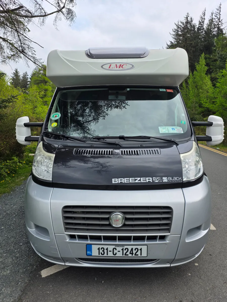 2013 LMC BREEZER 4 BERTH HUGE GARAGE - Image 3