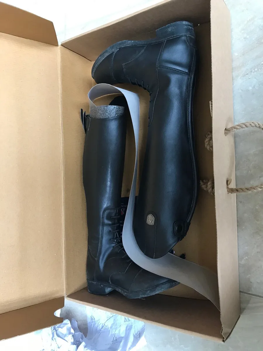 Horse riding boots - Image 3