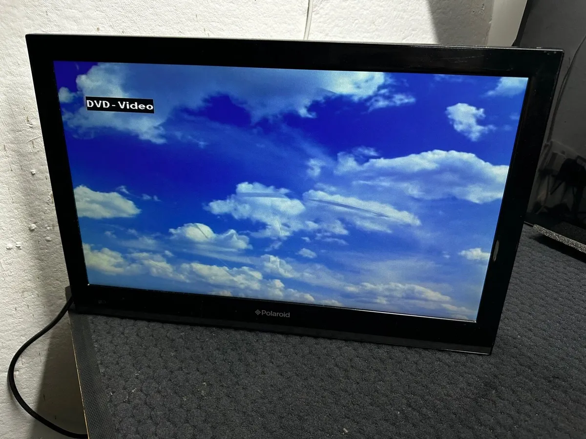 Polaroid 22” LED TV (no stand) - Image 2