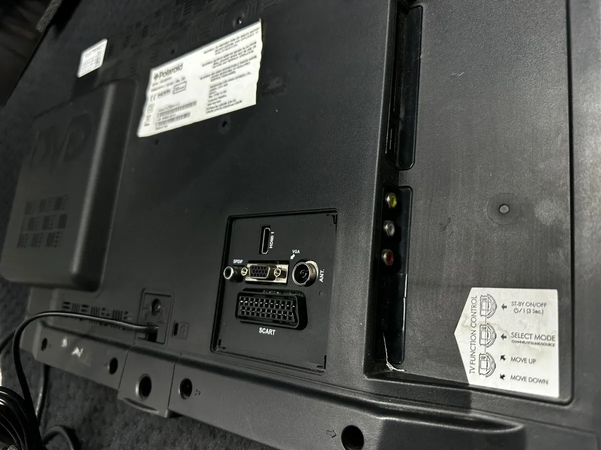 Polaroid 22” LED TV (no stand) - Image 3