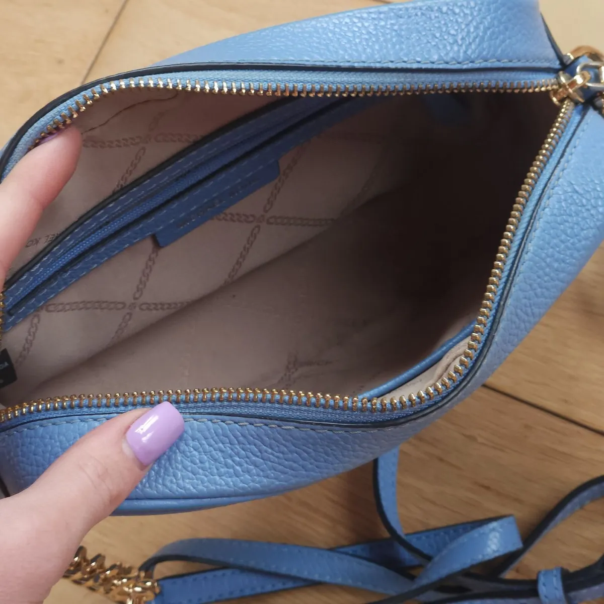 Michael kors crossbody bag - Image 2