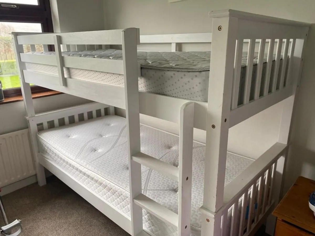 bunk beds - Image 1