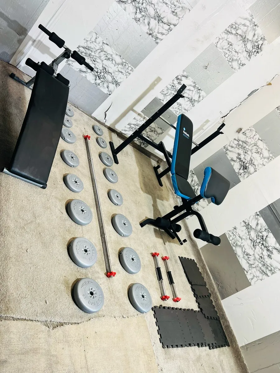 2 ADJUSTABLE BENCHS 50KG BARBELL SET MATS - Image 2